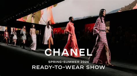 chanel show in china